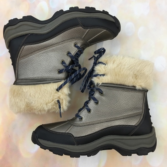 clarks snow boots